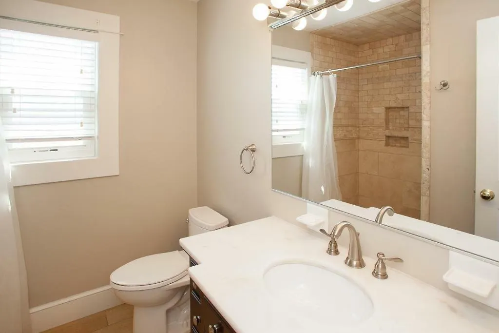 At Water'S Edge Home Virginia Beach ABD